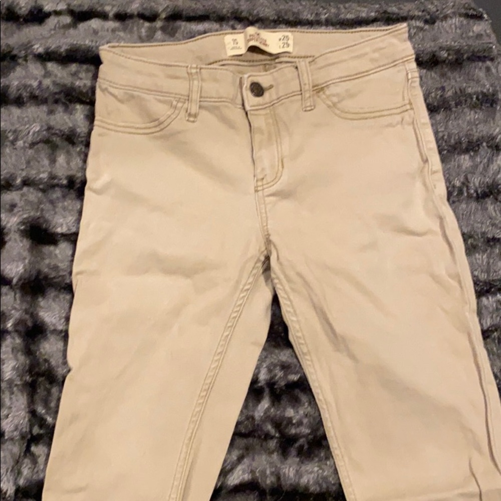 Khaki jeans